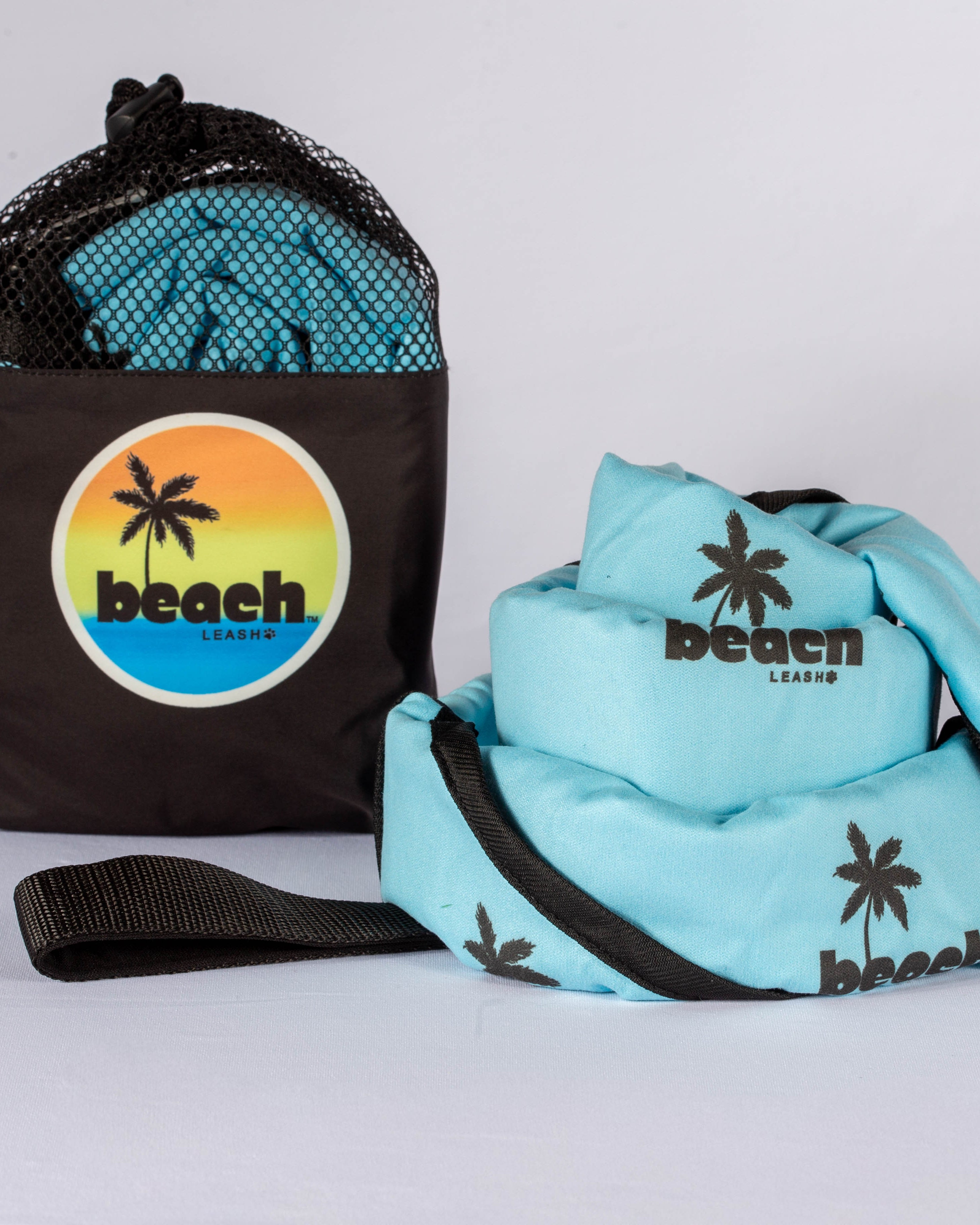 Simply Blue Beach Leash™  – The Everyday 2-in-1 Dog Leash & Towel