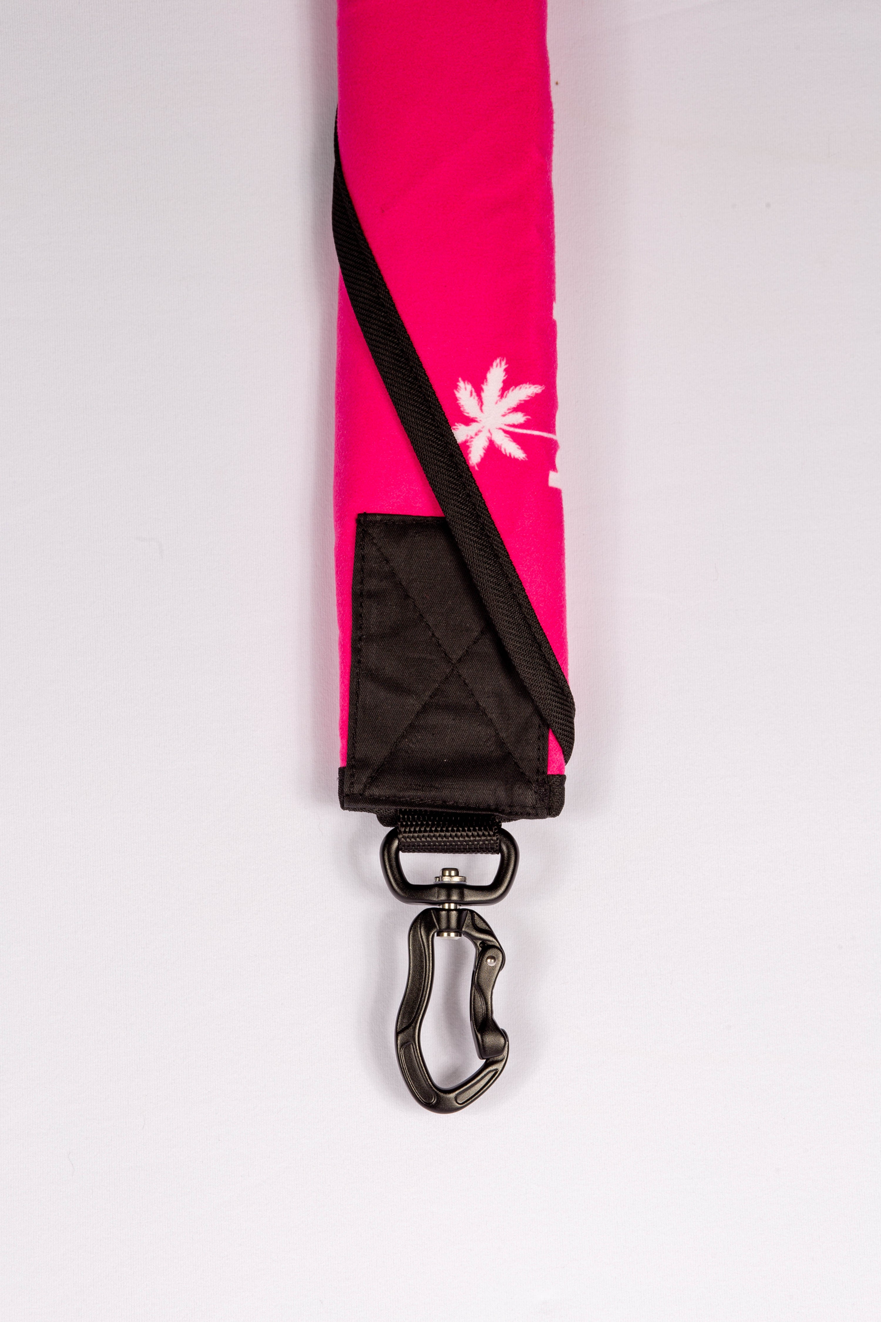 Simply Pink Beach Leash™ – A Clean & Simple, Everyday 2-in-1 Dog Leash & Towel