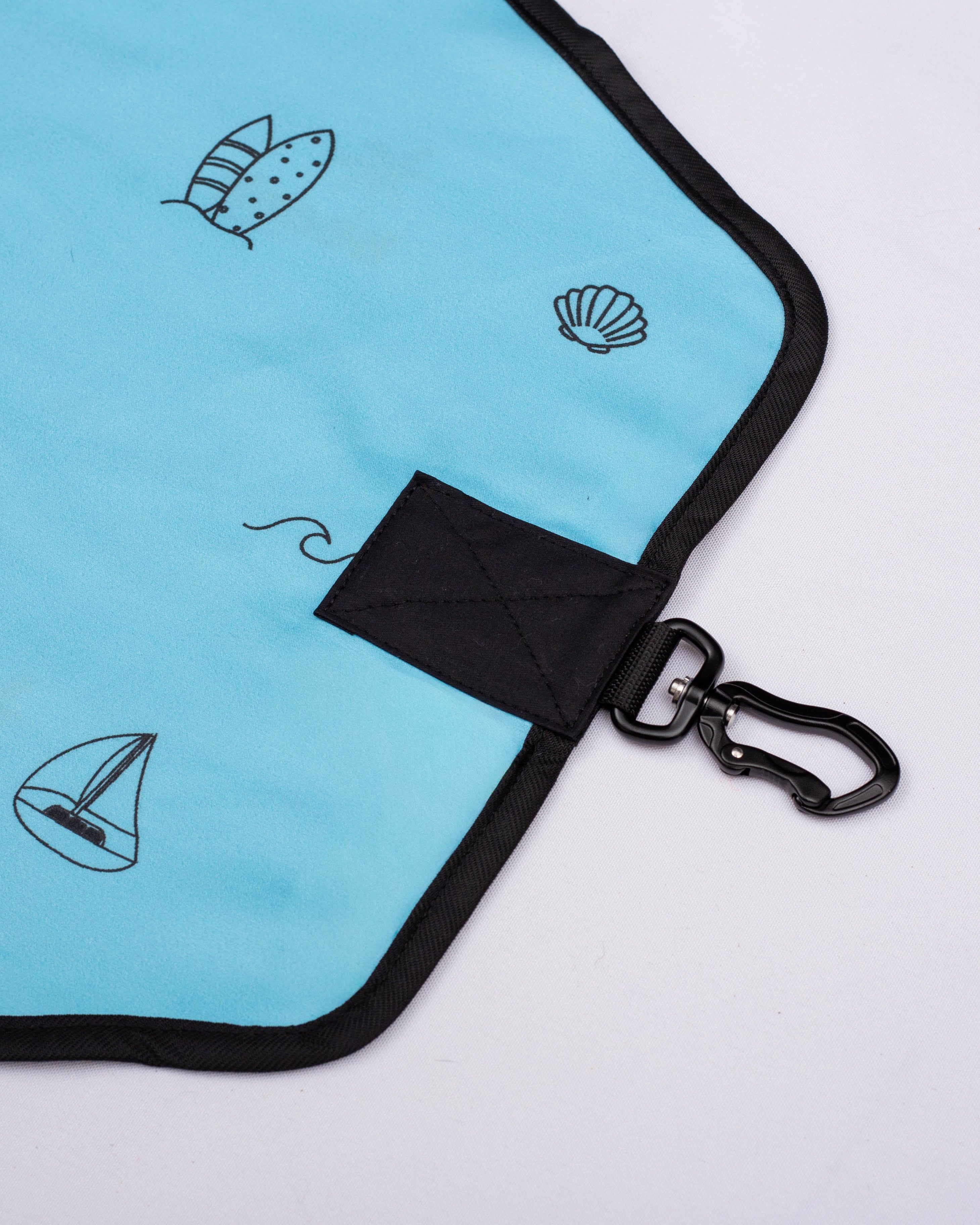 Simply Blue Beach Leash™  – The Everyday 2-in-1 Dog Leash & Towel